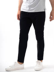 No-Sweat Slim Jogger